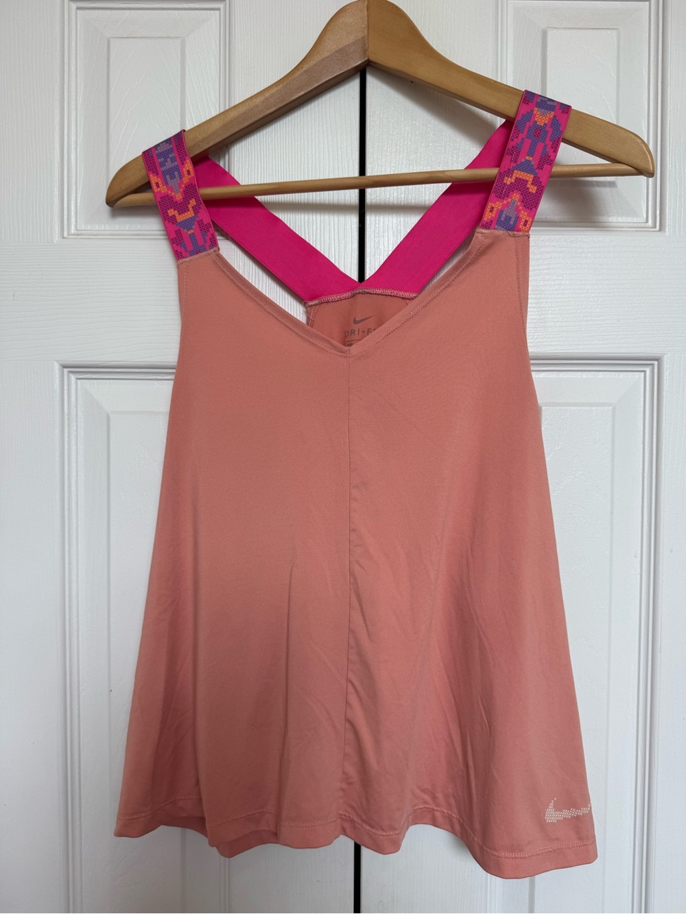 Nike Women’s Coral Pink Racerback Tank with Patterned Straps Size L